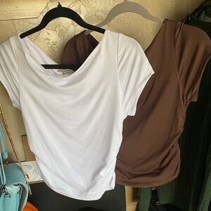 Off the shoulder White and Brown Short Sleeve Tops